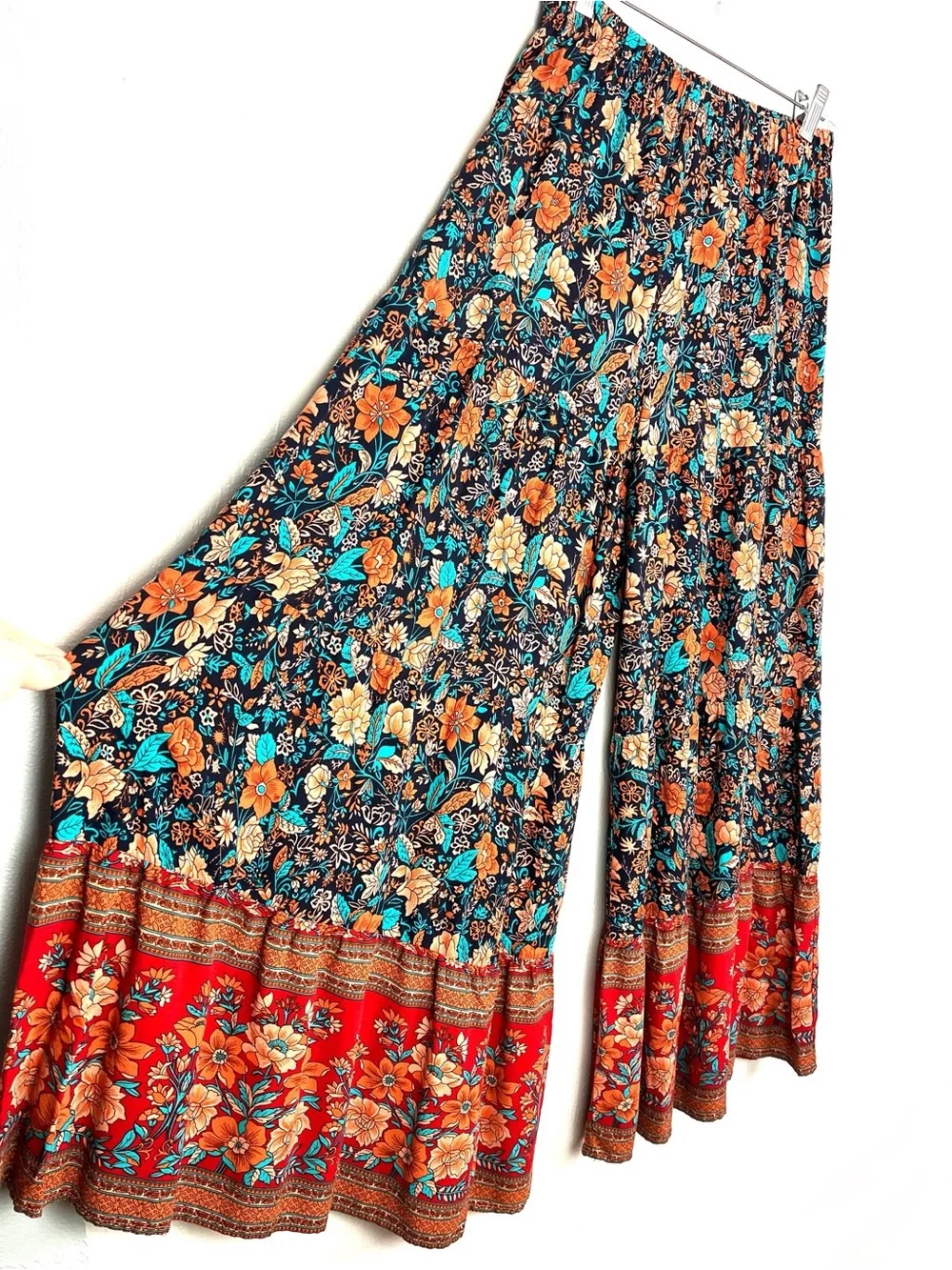 Natural Life Patti Navy Red Floral Palazzo Pants size small